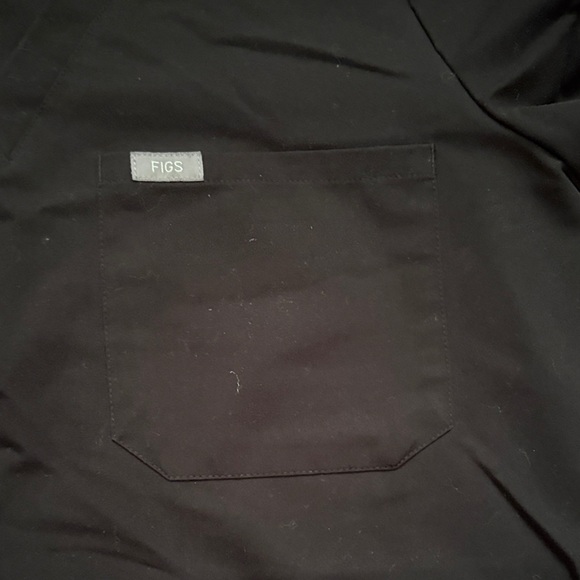 Figs OG Black Scrub Set with Gray Drawstring - Picture 12 of 12